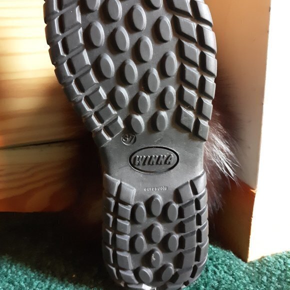 Winter_&_Rain_Boots